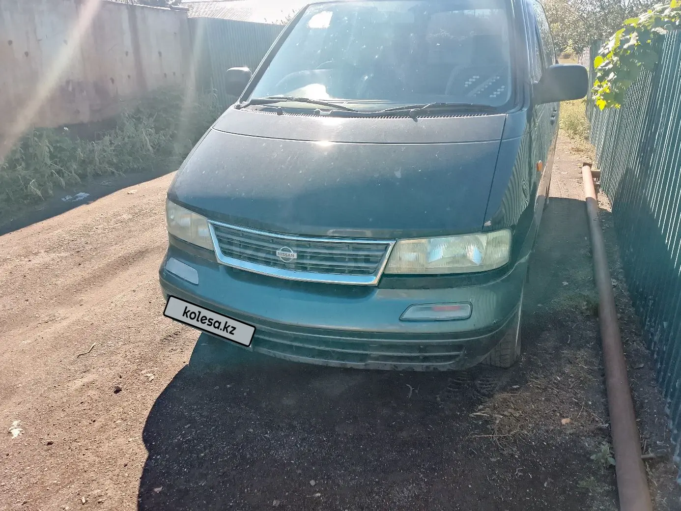 Nissan Largo, 1994