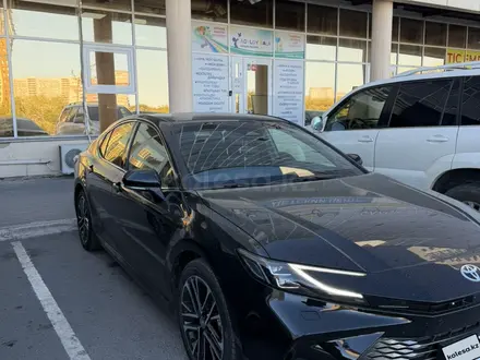 Toyota Camry 2026 года за 23 500 000 тг. в Караганда – фото 2