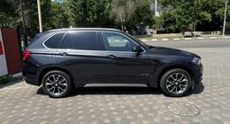 BMW X5 2017 года за 17 800 000 тг. в Костанай – фото 2