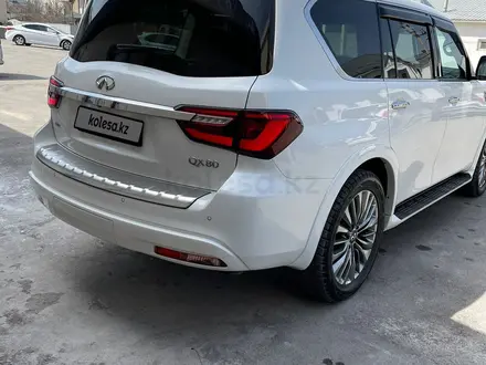 Infiniti QX80 2021 года за 31 000 000 тг. в Алматы – фото 5