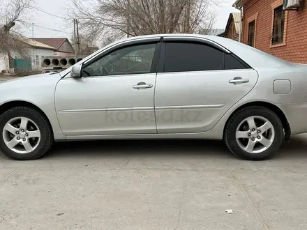 Toyota Camry 2004 года за 5 500 000 тг. в Казалинск – фото 2