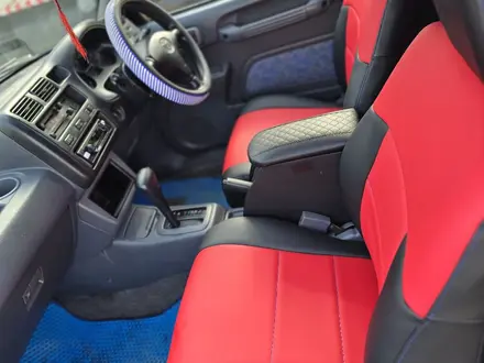 Toyota RAV4 1997 года за 2 800 000 тг. в Алматы – фото 9