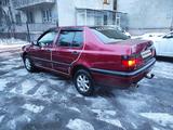 Volkswagen Vento 1993 года за 1 500 000 тг. в Алматы – фото 4