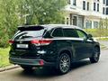 Toyota Highlander 2017 годаfor18 500 000 тг. в Астана – фото 8