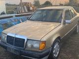 Mercedes-Benz E 200 1989 года за 600 000 тг. в Алматы – фото 4