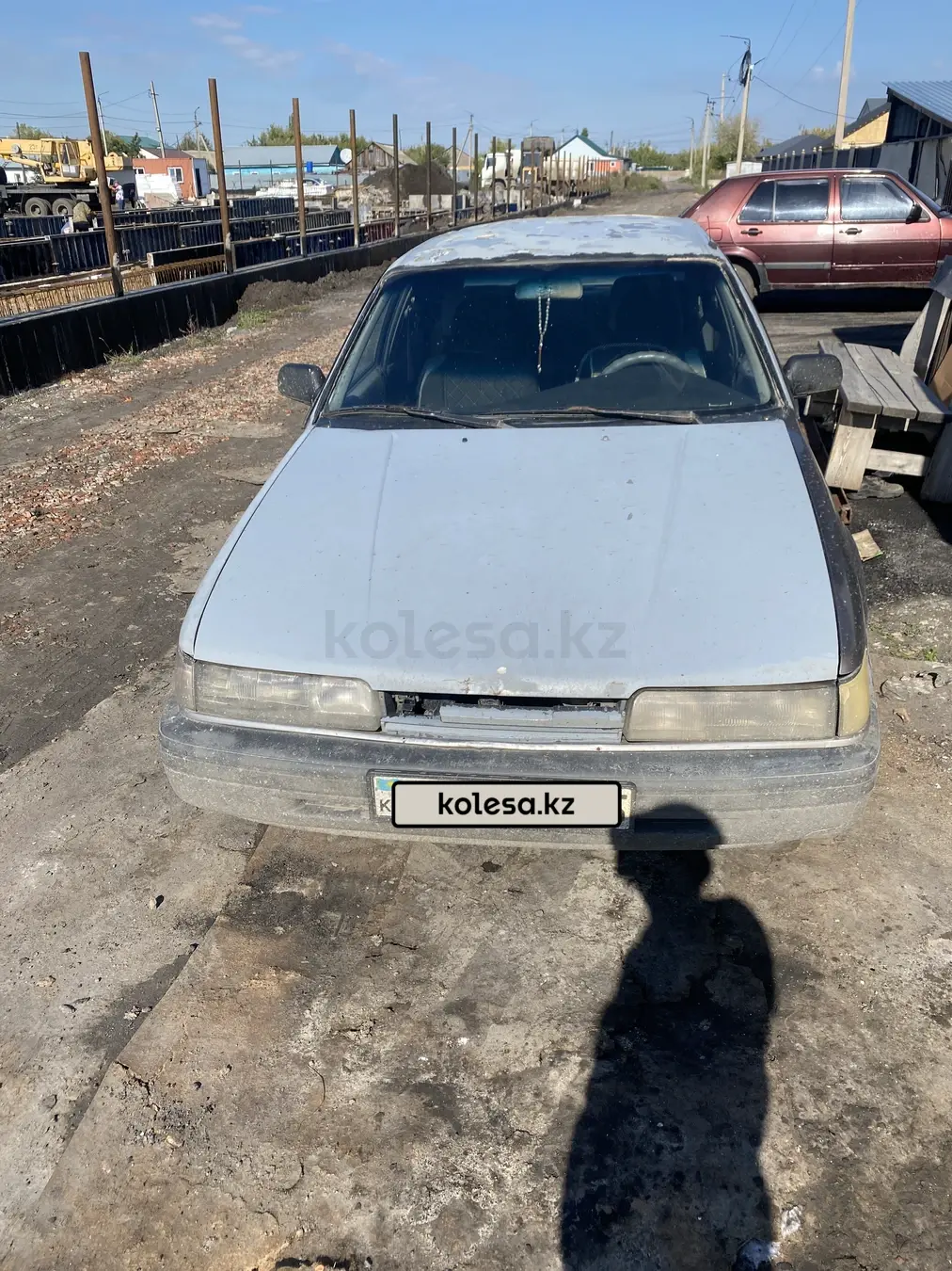 Mazda 626, 1990