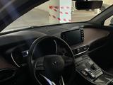 Hyundai Santa Fe 2023 года за 16 700 000 тг. в Астана