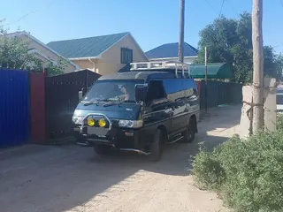Mitsubishi Delica