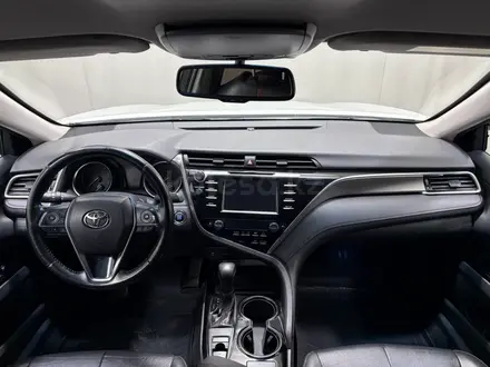 Toyota Camry Prestige 2020 года за 14 700 000 тг. в Алматы – фото 8