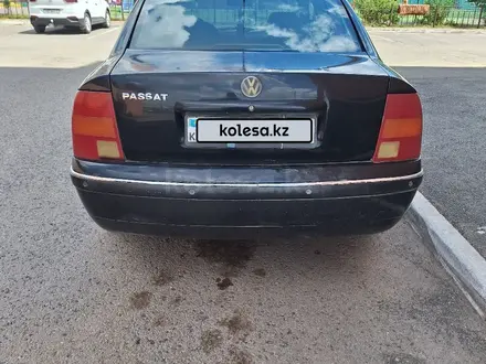 Volkswagen Passat 2004 года за 2 300 000 тг. в Косшы – фото 25