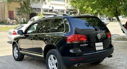 Volkswagen Touareg 2005 годаүшін6 200 000 тг. в Астана