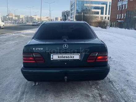 Mercedes-Benz E 290 1997 года за 2 200 000 тг. в Астана – фото 4