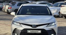 Toyota Camry 2021 года за 15 900 000 тг. в Шымкент – фото 3