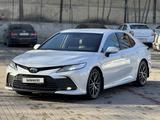 Toyota Camry 2021 годаүшін15 900 000 тг. в Шымкент – фото 2