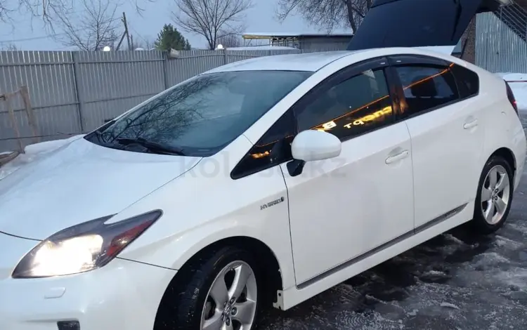 Toyota Prius 2013 года за 7 300 000 тг. в Алматы