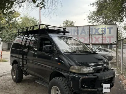 Mitsubishi Delica 1994 года за 3 000 000 тг. в Алматы