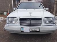 Mercedes-Benz E 200 1995 годаfor2 200 000 тг. в Астана