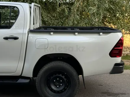 Toyota Hilux 2021 года за 16 000 000 тг. в Алматы – фото 8