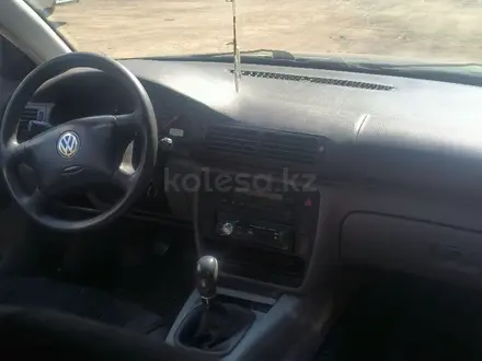 Volkswagen Passat 1997 года за 1 400 000 тг. в Караганда – фото 14