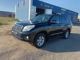 Toyota Land Cruiser Prado 2012 года за 14 000 000 тг. в Актобе – фото 4