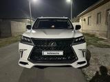 Lexus LX 570 2011 годаүшін25 000 000 тг. в Актау