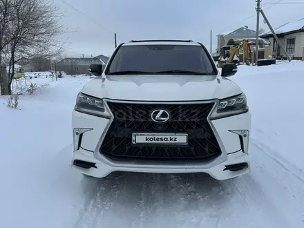 Lexus LX 570 2011 года за 25 000 000 тг. в Актау – фото 2