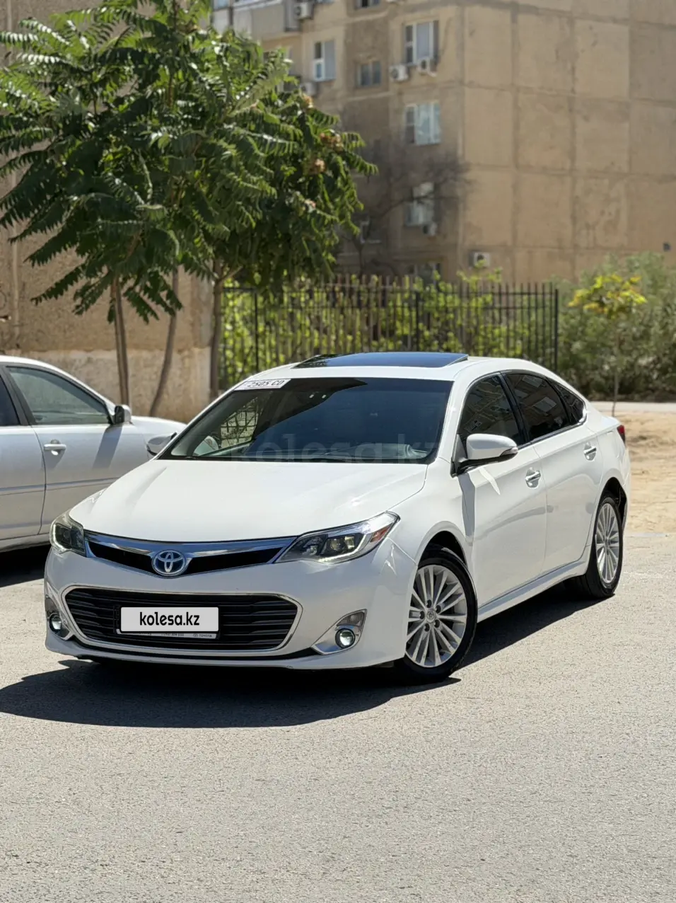 Toyota Avalon, 2015