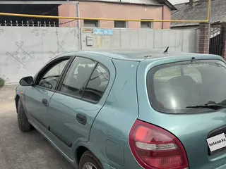 Nissan Almera, 2001