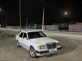 Mercedes-Benz E 200 1990 годаүшін2 000 000 тг. в Кызылорда