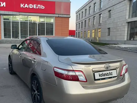 Toyota Camry 2006 года за 5 500 000 тг. в Караганда – фото 2