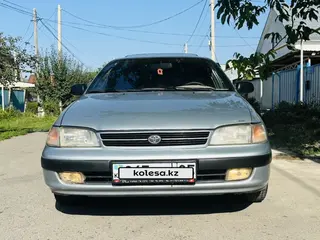Toyota Carina E