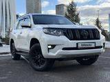 Toyota Land Cruiser Prado 2018 года за 20 990 000 тг. в Караганда – фото 2