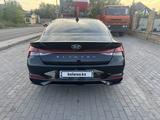Hyundai Elantra 2023 года за 8 200 000 тг. в Темиртау – фото 5