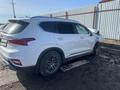 Hyundai Santa Fe 2020 годаүшін4 454 547 тг. в Атырау – фото 2