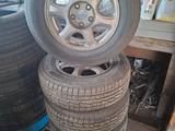 Диски с резиной на Рав 4 за 150 000 тг. в Алматы – фото 3