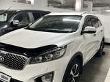Kia Sorento 2015 годаүшін8 500 000 тг. в Уральск
