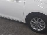 Toyota Camry 2014 годаүшін10 500 000 тг. в Усть-Каменогорск – фото 3