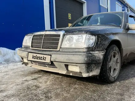 Mercedes-Benz E 230 1991 года за 2 500 000 тг. в Костанай – фото 3