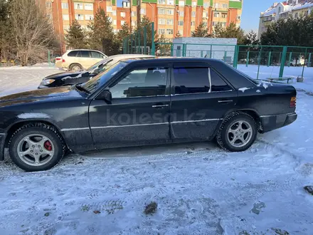 Mercedes-Benz E 230 1991 года за 2 500 000 тг. в Костанай – фото 9