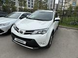 Toyota RAV4 2014 годаүшін10 000 000 тг. в Астана