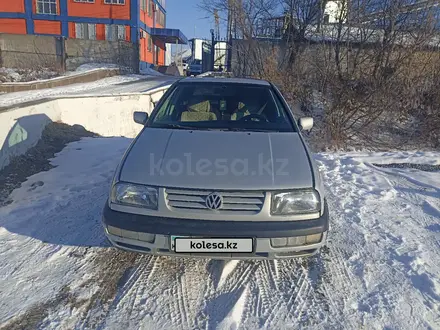 Volkswagen Vento 1993 года за 1 350 000 тг. в Талдыкорган – фото 6