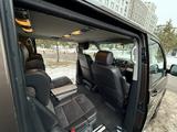 Volkswagen Multivan 2010 года за 12 600 000 тг. в Астана – фото 3