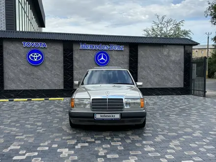 Mercedes-Benz E 230 1991 года за 2 550 000 тг. в Тараз