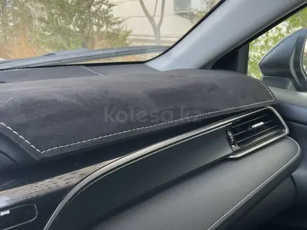 Toyota Camry 2022 года за 12 800 000 тг. в Актау – фото 10