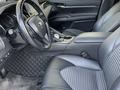 Toyota Camry 2022 года за 12 800 000 тг. в Актау – фото 8