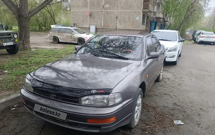 Toyota Camry 1992 года за 2 300 000 тг. в Усть-Каменогорск