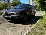 Volkswagen Passat 1993 годаүшін1 800 000 тг. в Петропавловск – фото 2