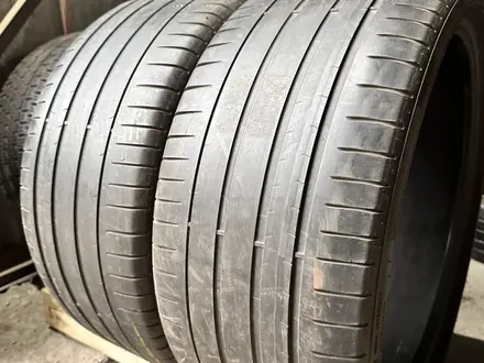 275/30r20 Pirelli RunFlat 2шт за 50 000 тг. в Алматы