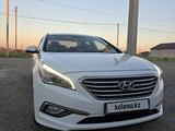 Hyundai Sonata 2016 годаүшін6 800 000 тг. в Астана – фото 2