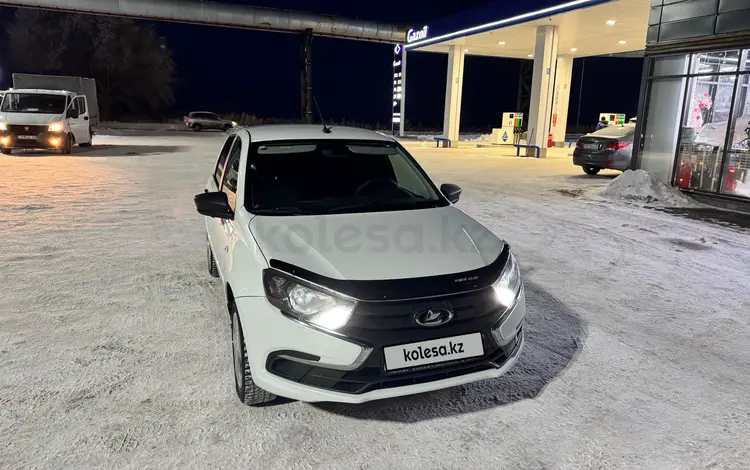 ВАЗ (Lada) Granta 2190 2019 года за 3 650 000 тг. в Астана